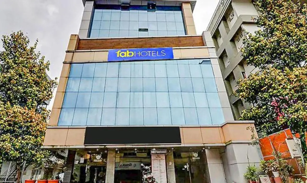 Fabhotel Pgs Inn location